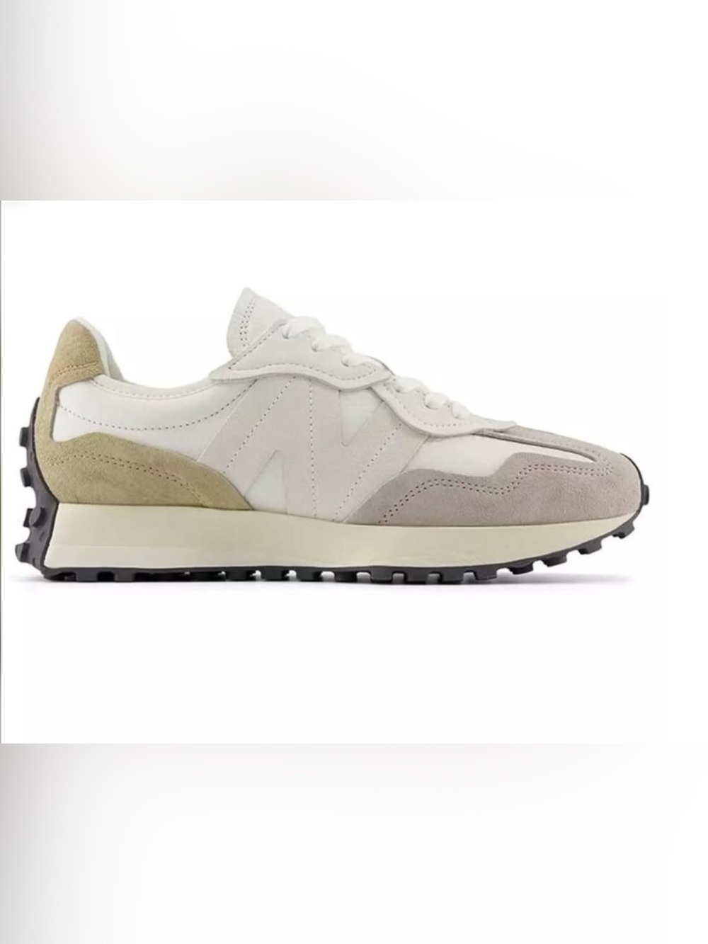 New Balance Beige White Suede Retro Runner
